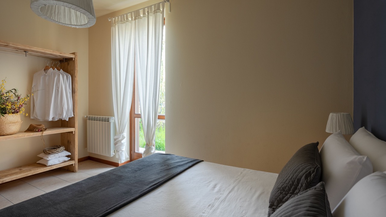 Photo of Bedroom in Roe Volciano