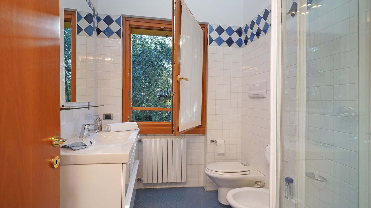 Photo of Bathroom in Gardone Riviera