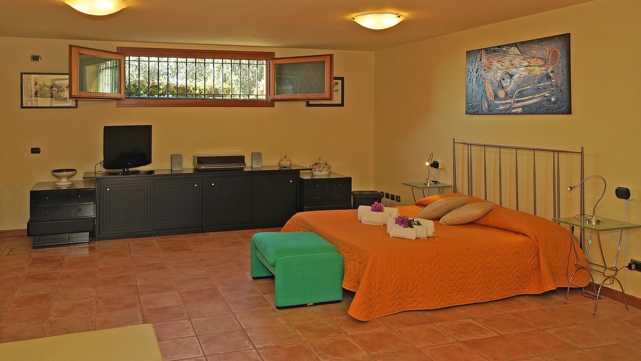Photo of Bedroom in Gardone Riviera