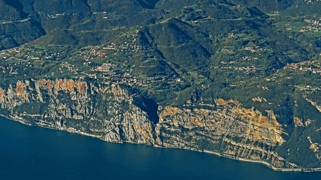 Photo of Others in Pregasio