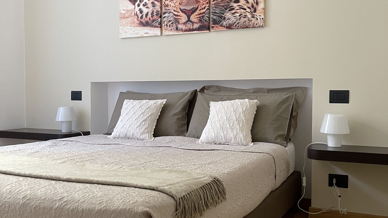 Photo of Bedroom in Como City Centre
