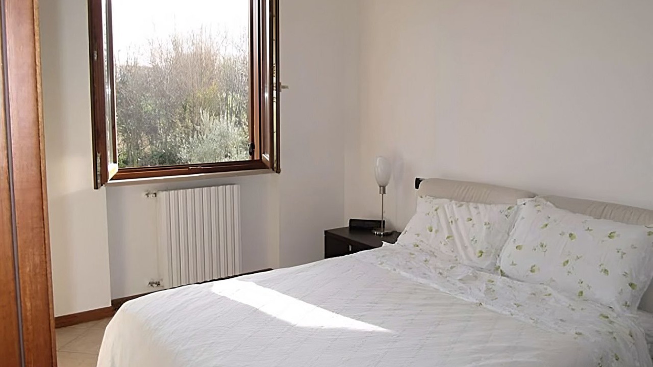 Photo of Bedroom in Polpenazze del Garda