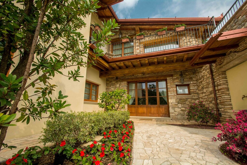 Photo of Others in Cunettone-villa