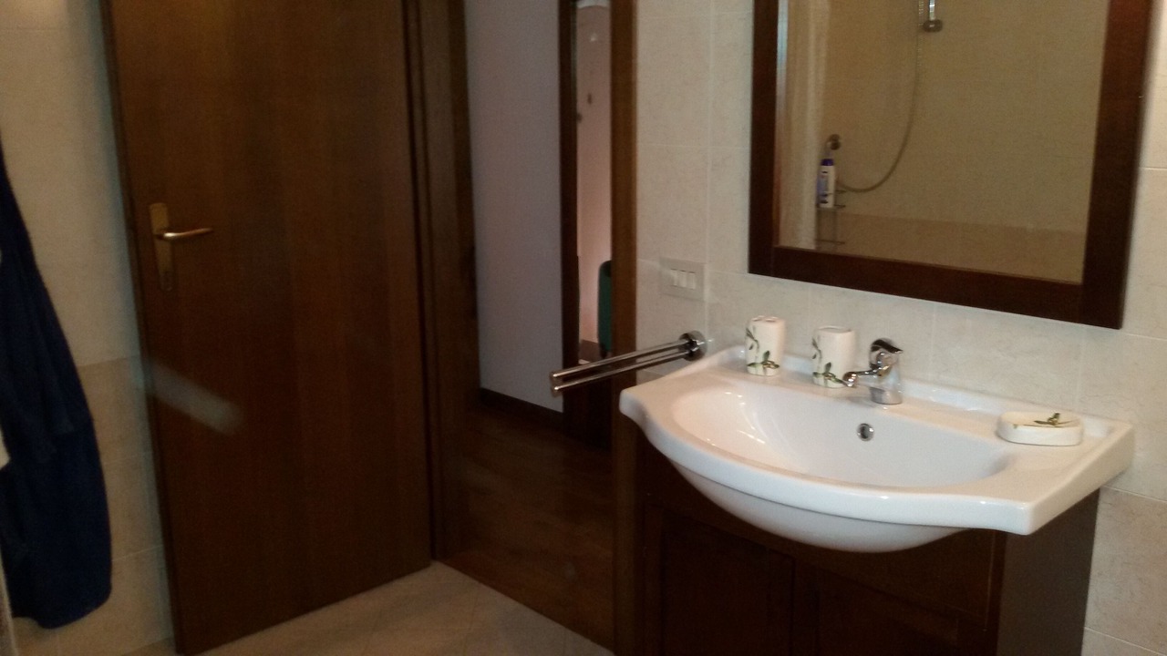 Photo of Bathroom in Aviatico