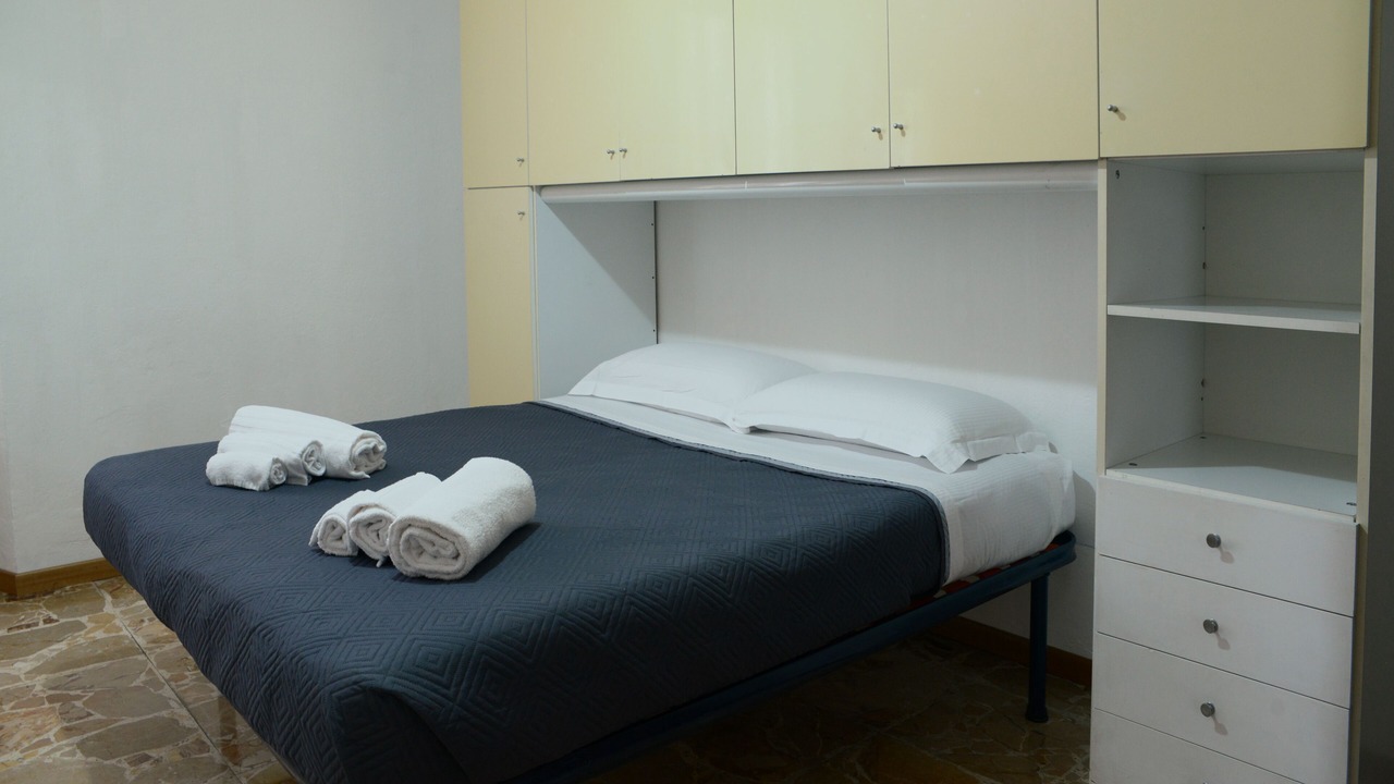 Photo of Bedroom in Castro