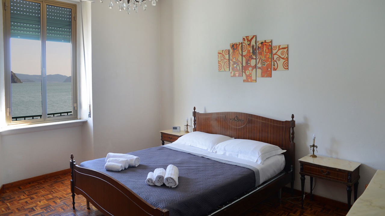 Photo of Bedroom in Castro
