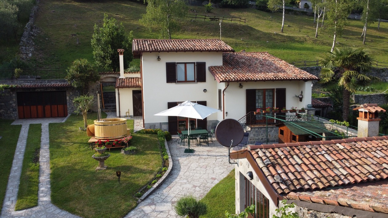 Photo of Outdoor in Solto Collina