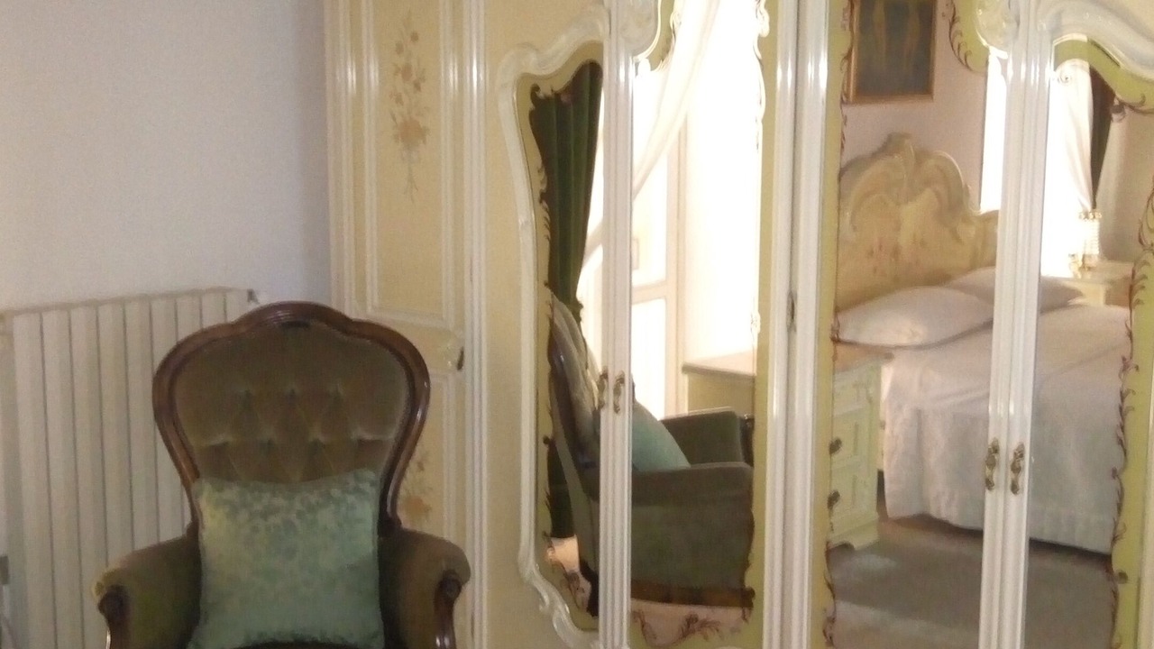Photo of Bedroom in Iseo