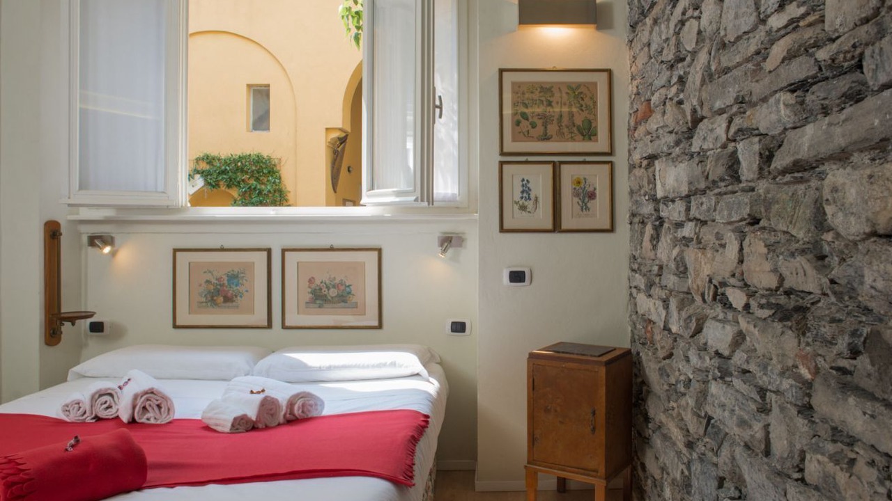 Photo of Bedroom in Cernobbio