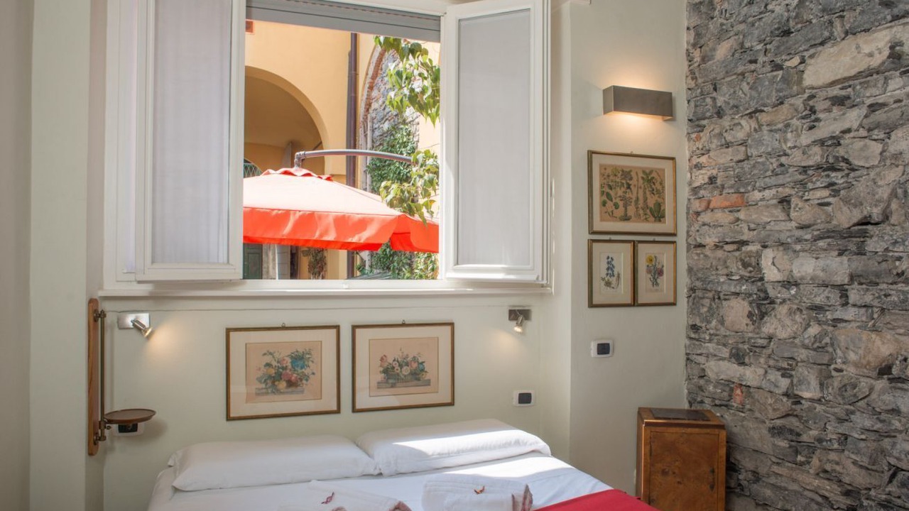 Photo of Bedroom in Cernobbio