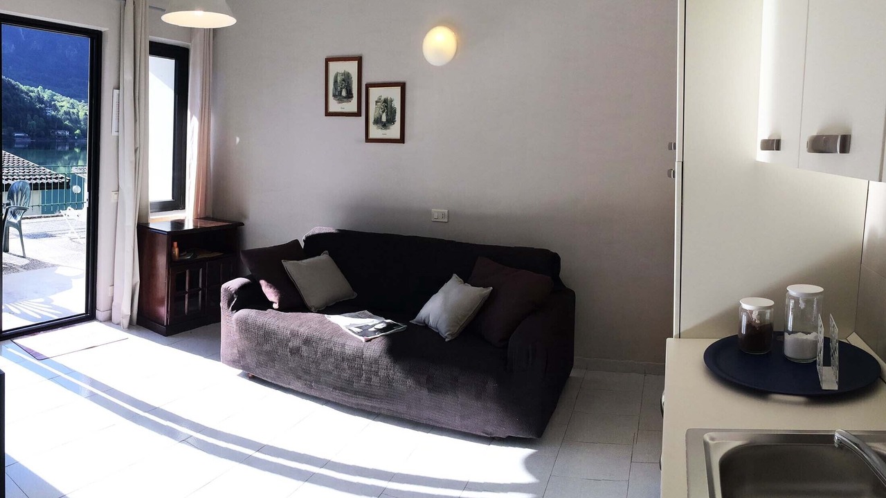 Photo of Livingroom in Idro