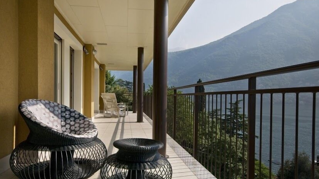 Photo of Patio Balcony in Laglio