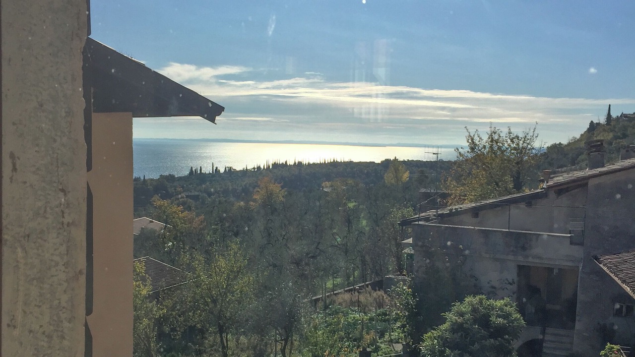 Photo of Others in Fornico