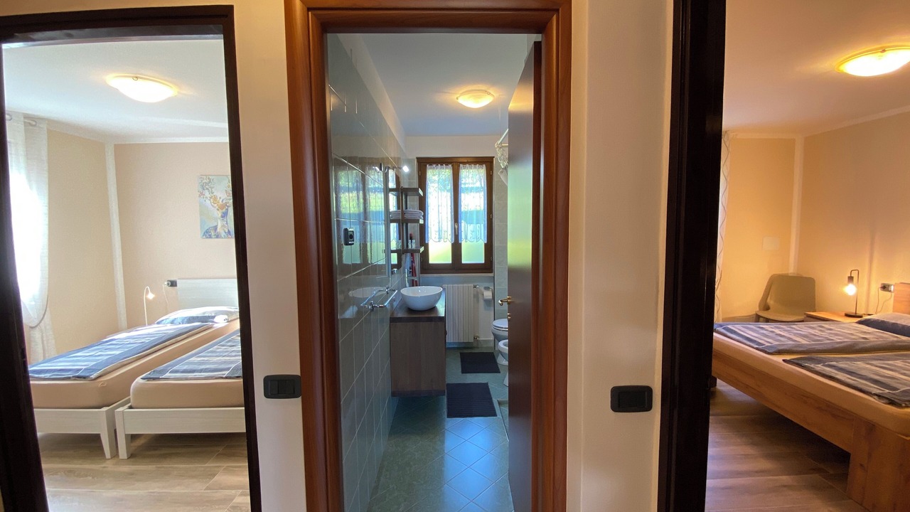 Photo of Bedroom in Idro