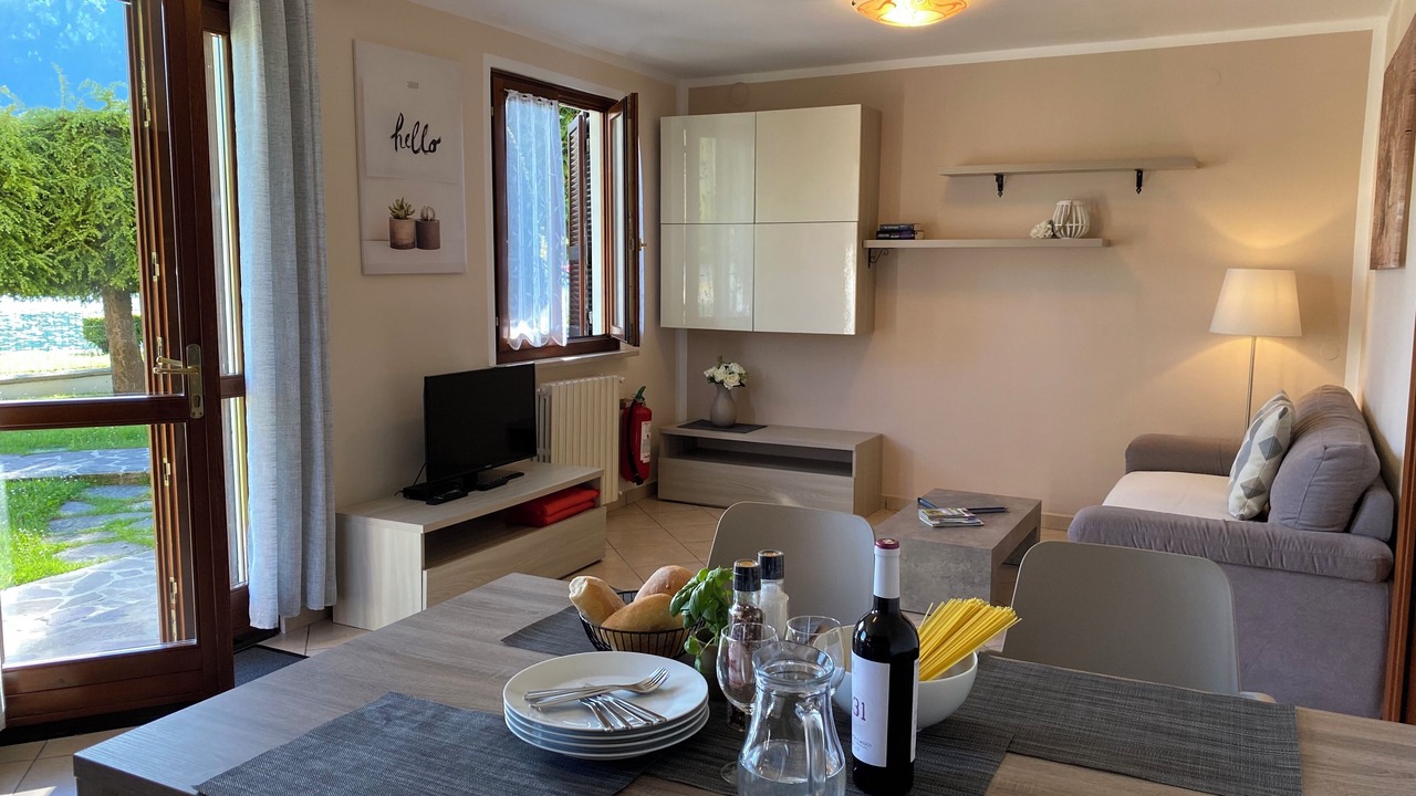 Photo of Livingroom in Idro