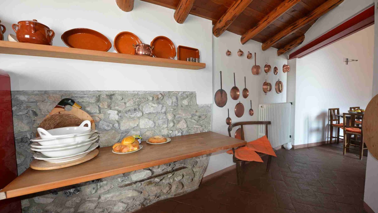 Photo of Kitchen in Sale Marasino
