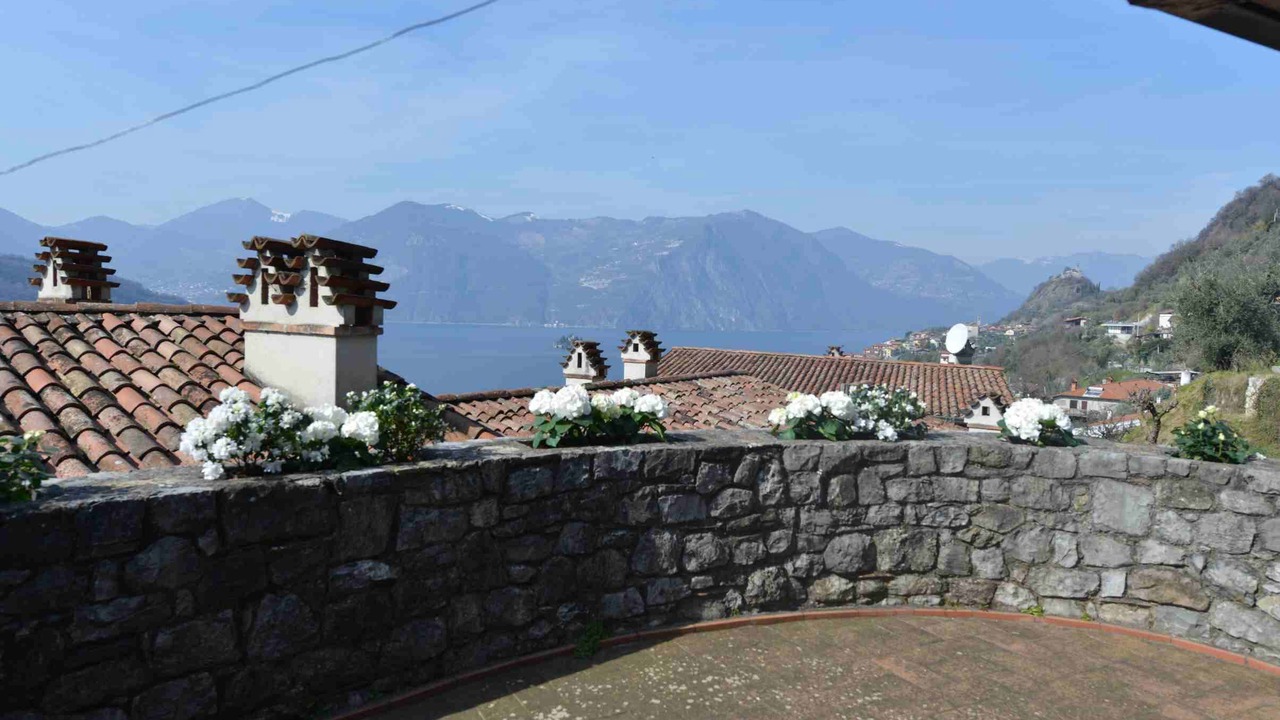 Photo of Outdoor in Sale Marasino