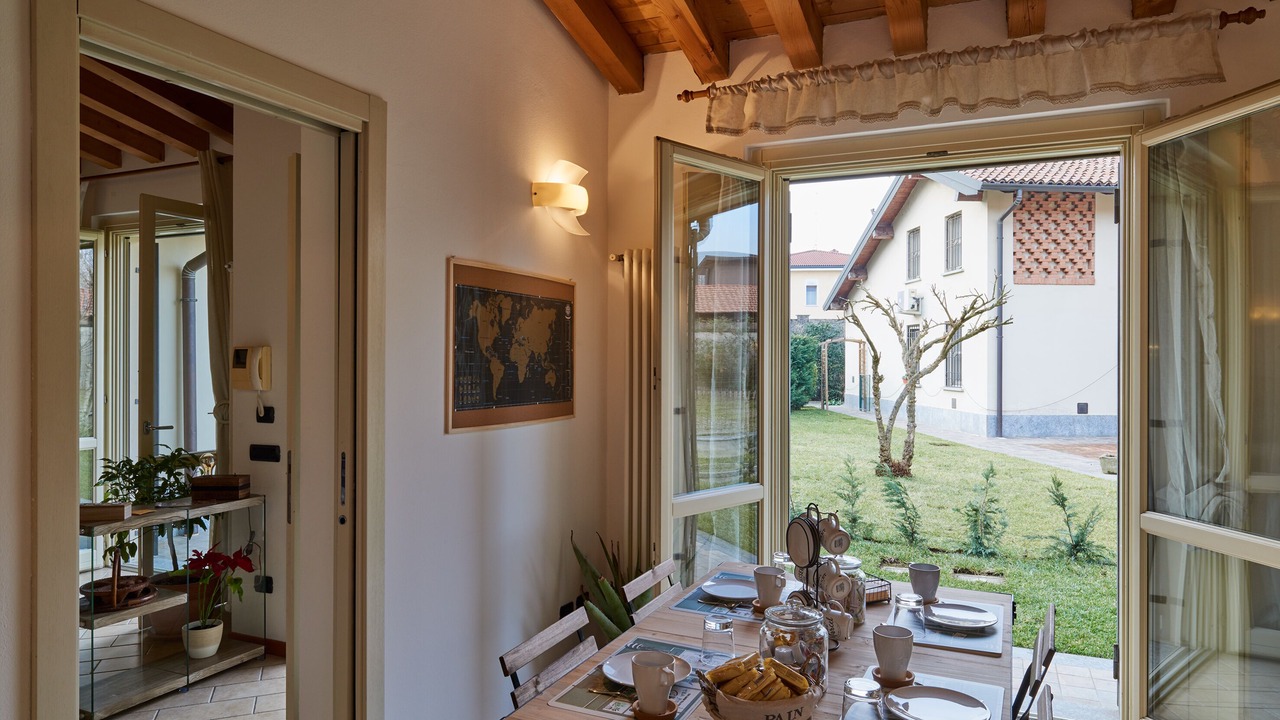 Photo of Others in Pavia