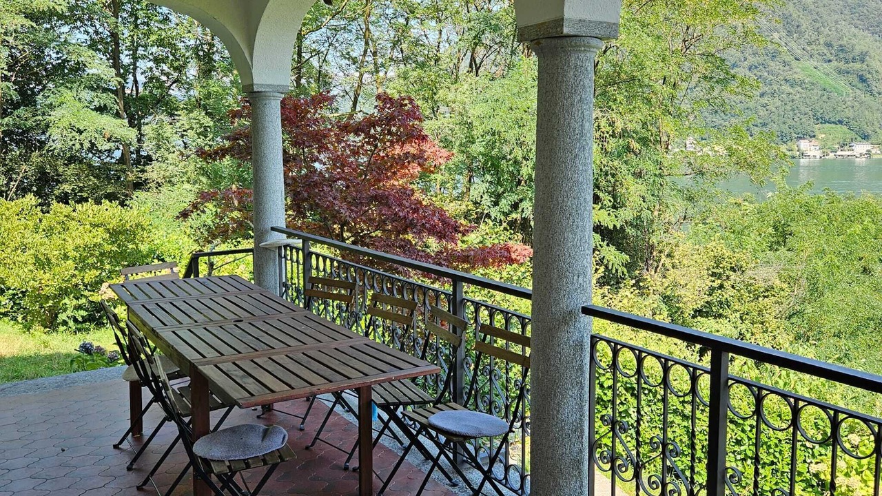 Photo of Outdoor in Brusimpiano
