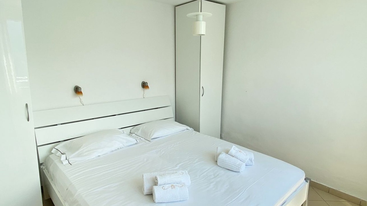Photo of Bedroom in Colonno