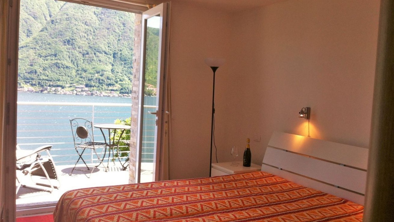 Photo of Bedroom in Colonno