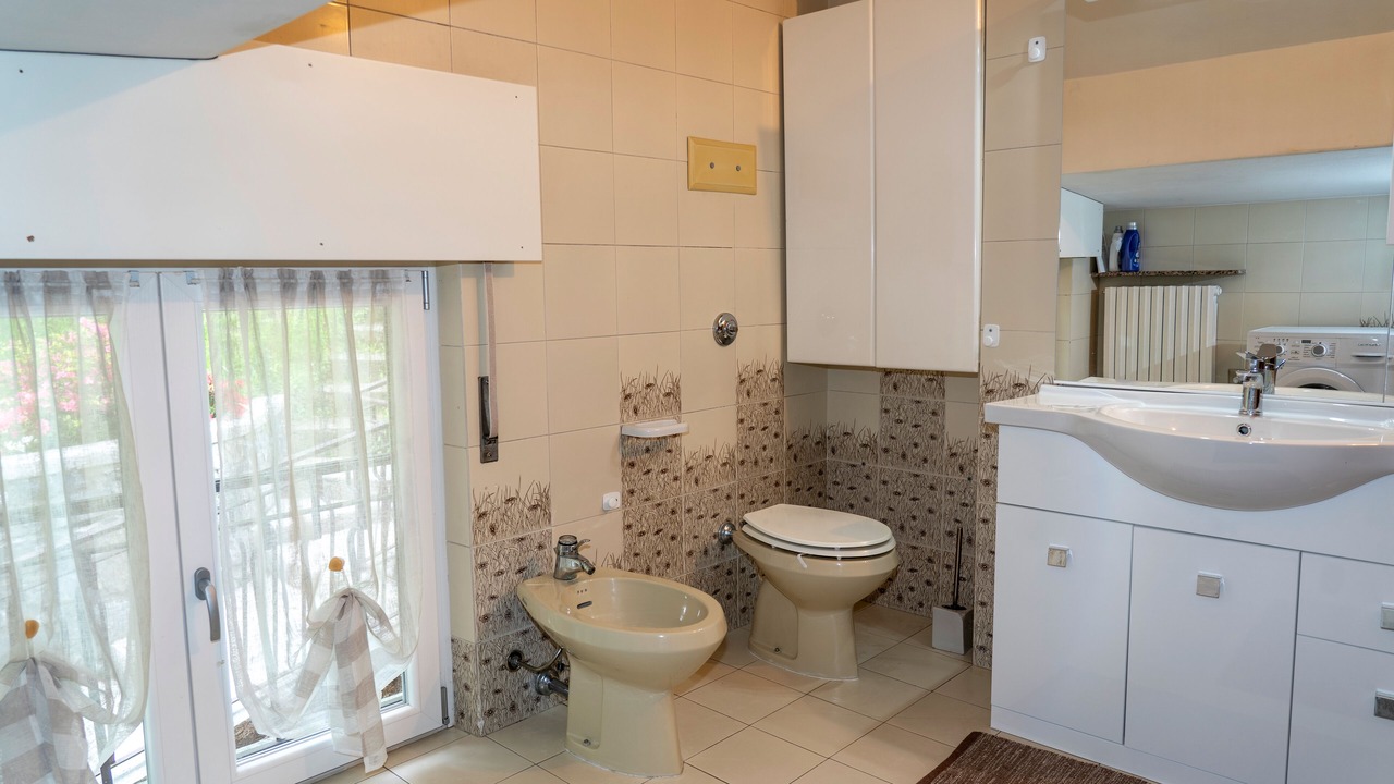 Photo of Bathroom in Fiumelatte