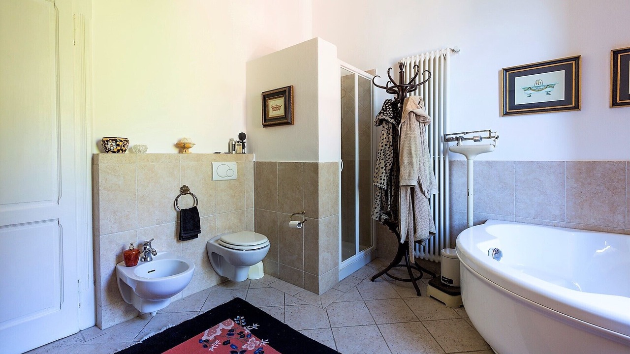 Photo of Bathroom in Laglio