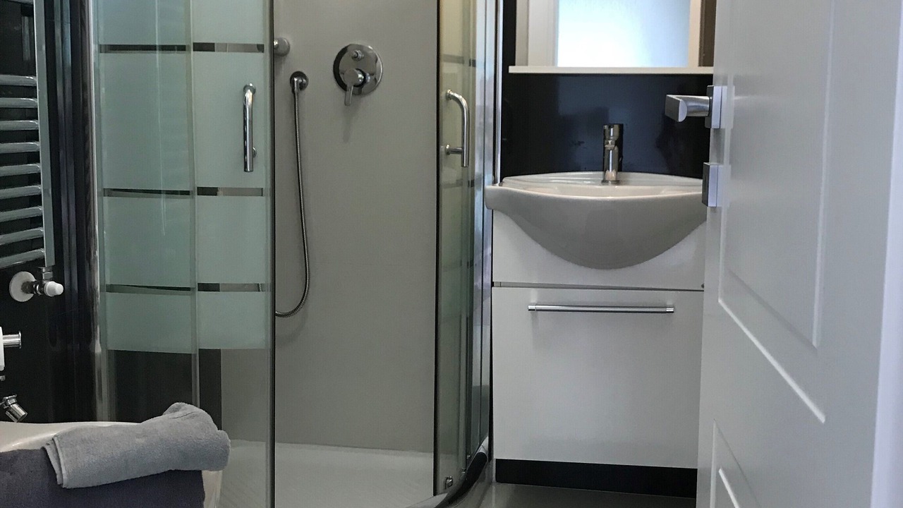 Photo of Bathroom in Laveno Mombello