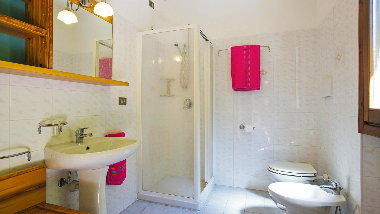 Photo of Bathroom in Luino