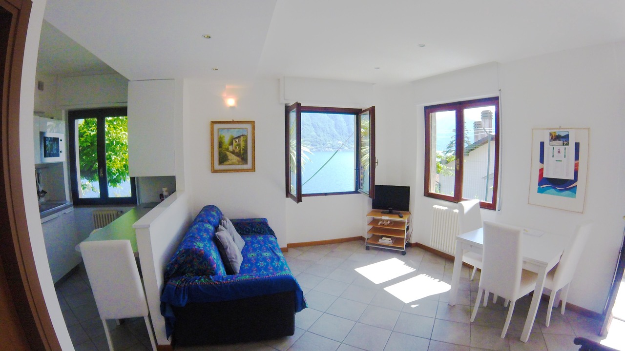 Photo of Livingroom in Sala Comacina