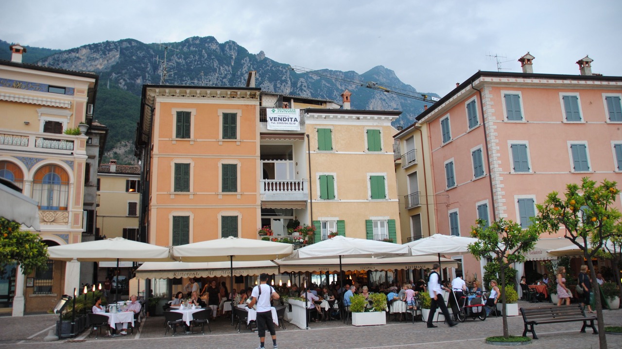 Photo of Outdoor in Aer