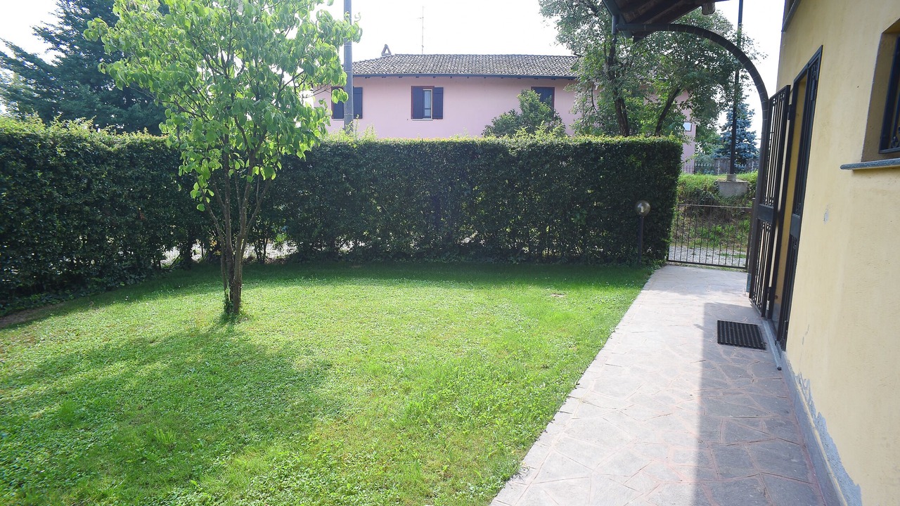 Photo of Outdoor in Robecchetto con Induno