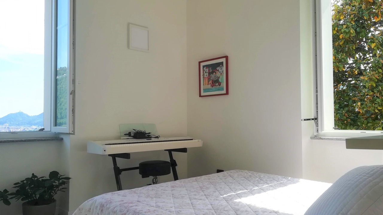 Photo of Bedroom in Cernobbio