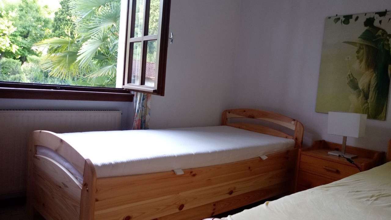 Photo of Bedroom in Lavena Ponte Tresa