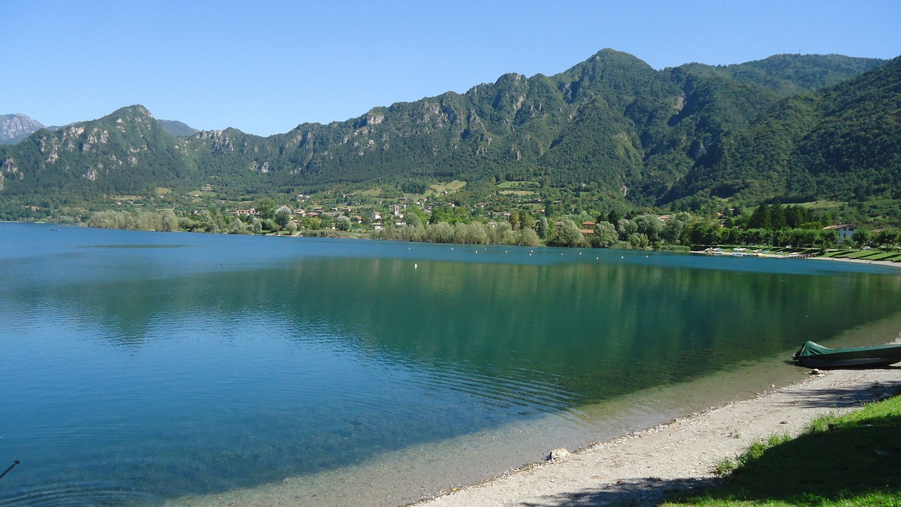 Photo of Others in Idro