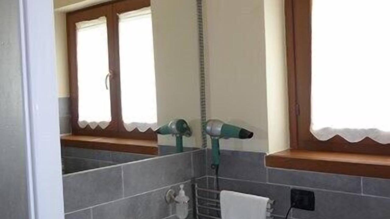 Photo of Bathroom in Colico