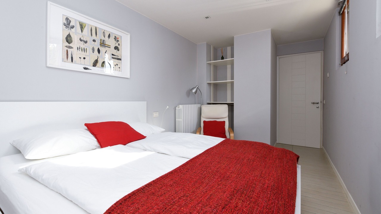 Photo of Bedroom in Gardone Riviera