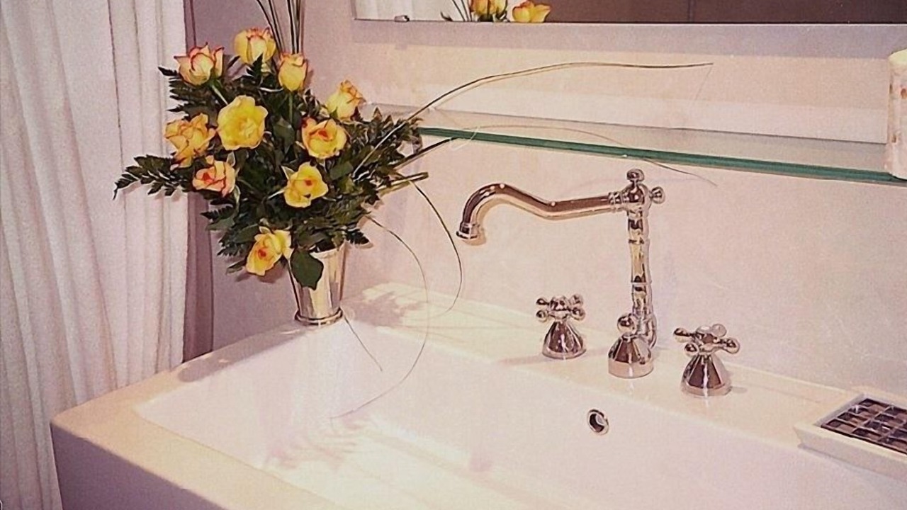 Photo of Bathroom in Carate Urio