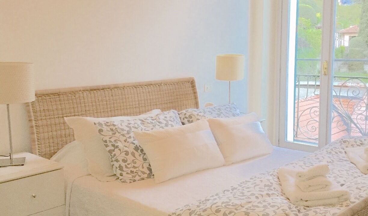 Photo of Bedroom in Carate Urio