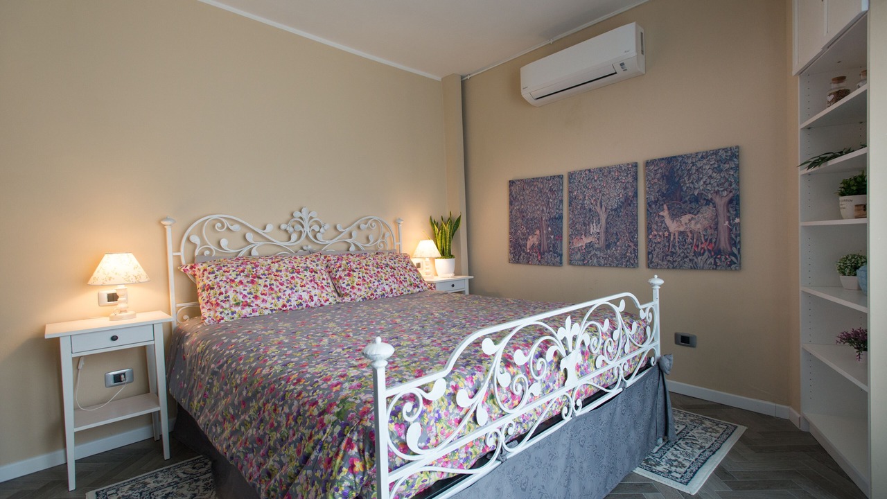 Photo of Bedroom in Sirmione