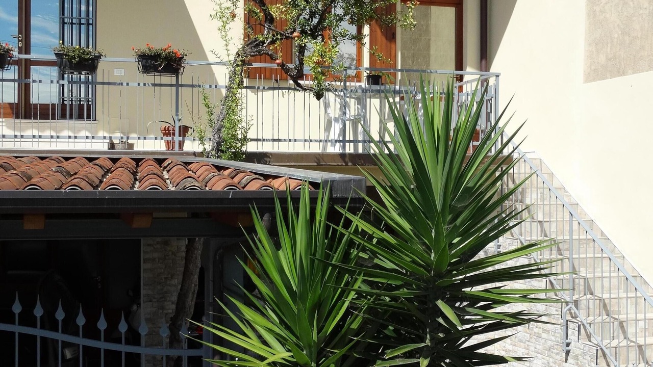 Photo of Outdoor in Roe Volciano