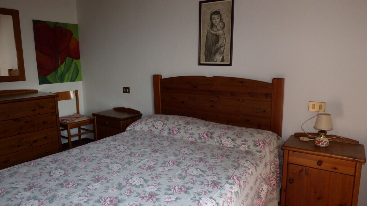 Photo of Bedroom in Bugiallo