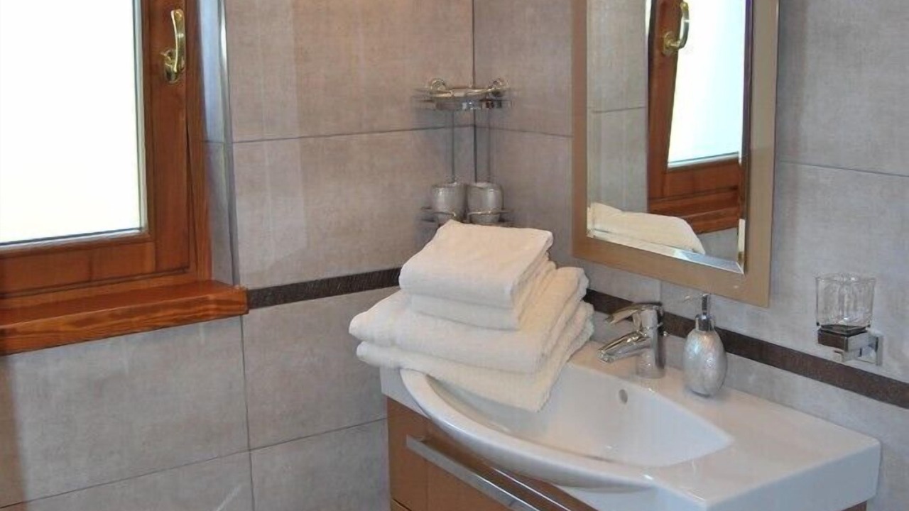 Photo of Bathroom in Gardola