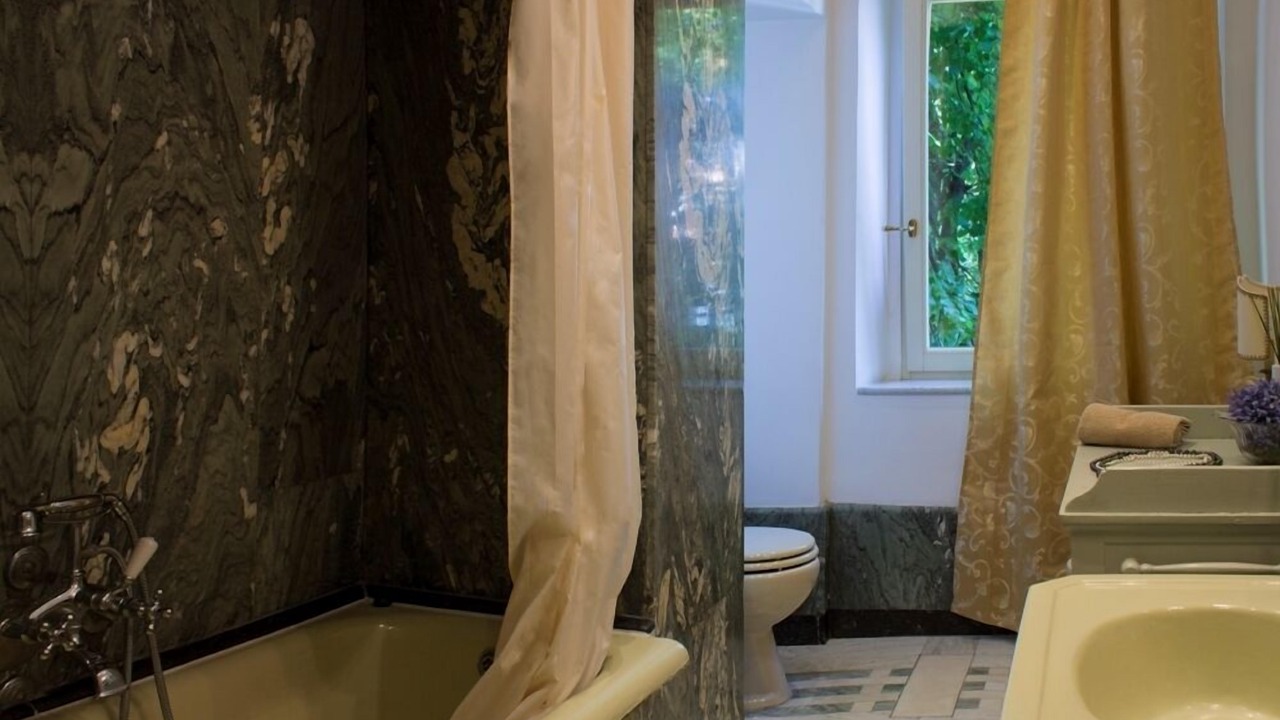 Photo of Bathroom in Moltrasio
