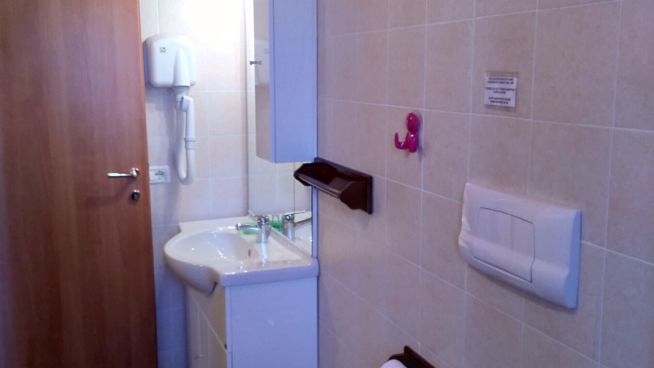Photo of Bathroom in Arias