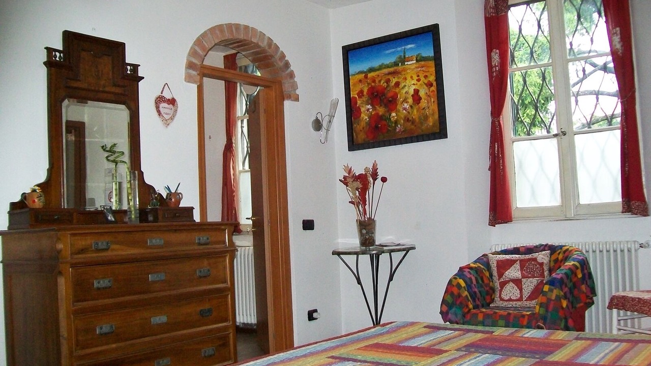 Photo of Bedroom in Mandello del Lario
