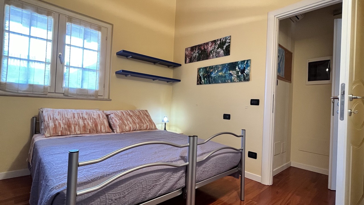 Photo of Bedroom in Pozzolengo