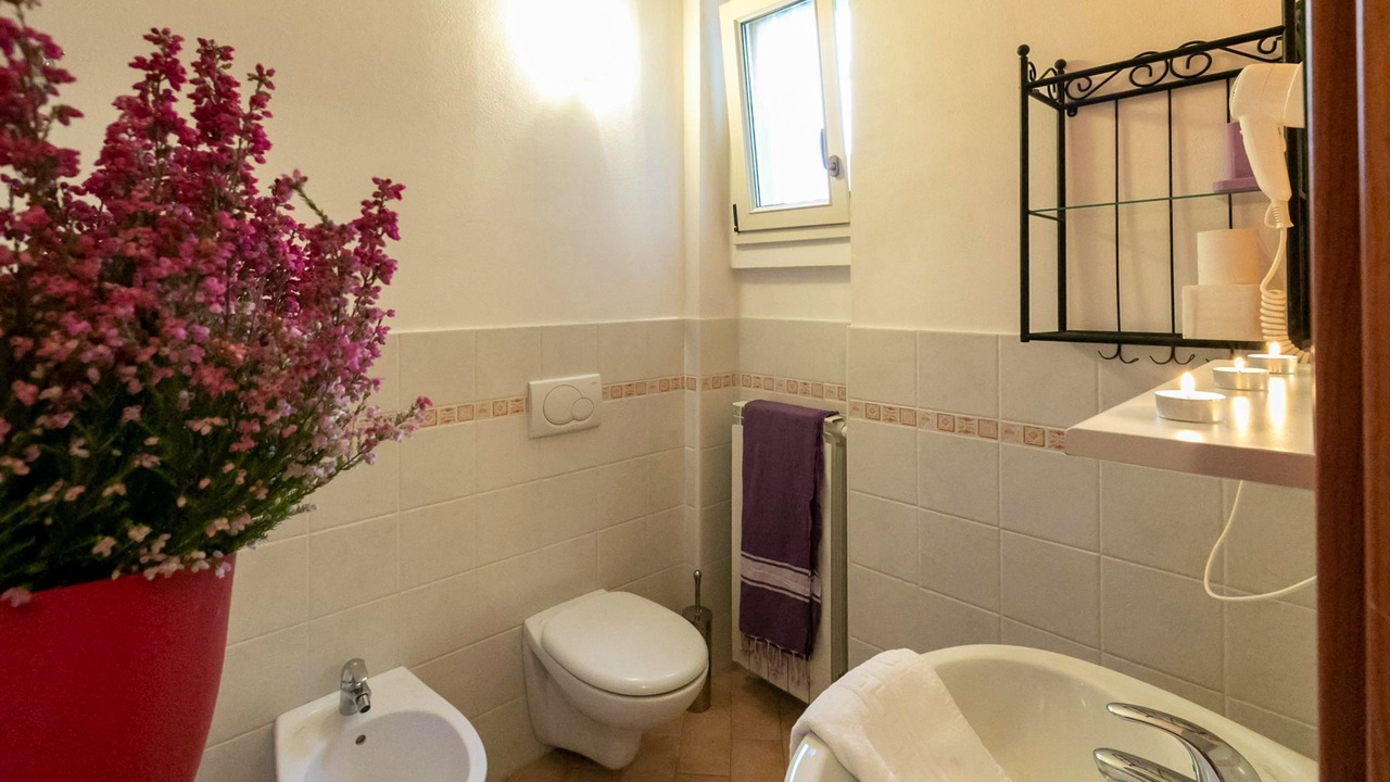 Photo of Bathroom in Vercana
