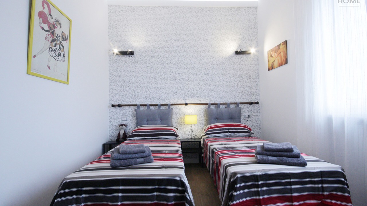Photo of Bedroom in Como