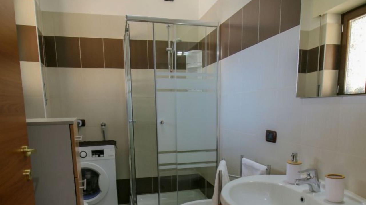 Photo of Bathroom in Vergiate
